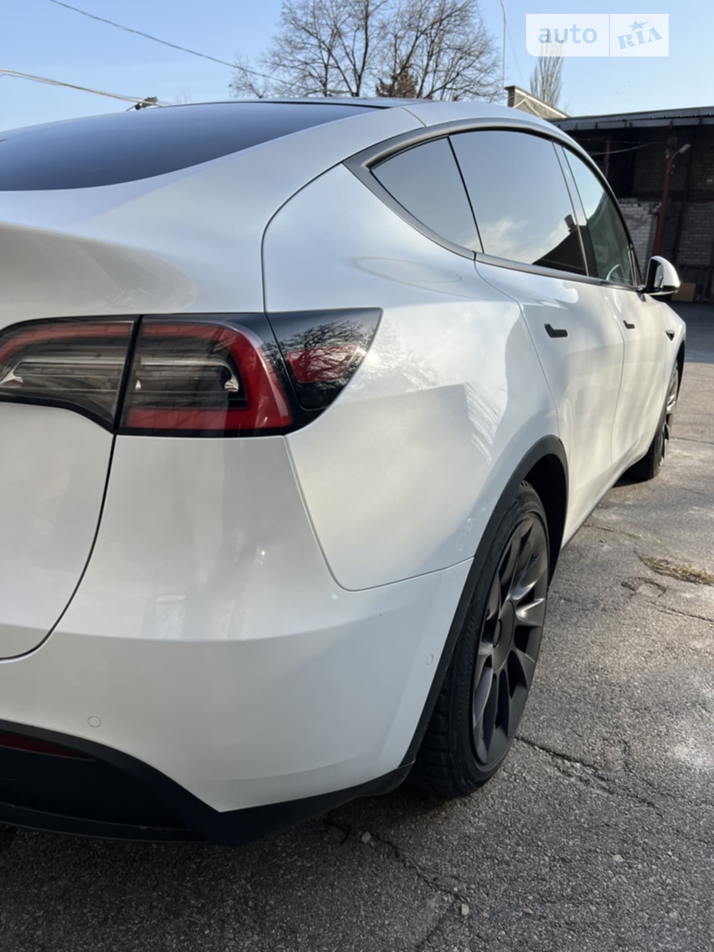Tesla Model Y 2021