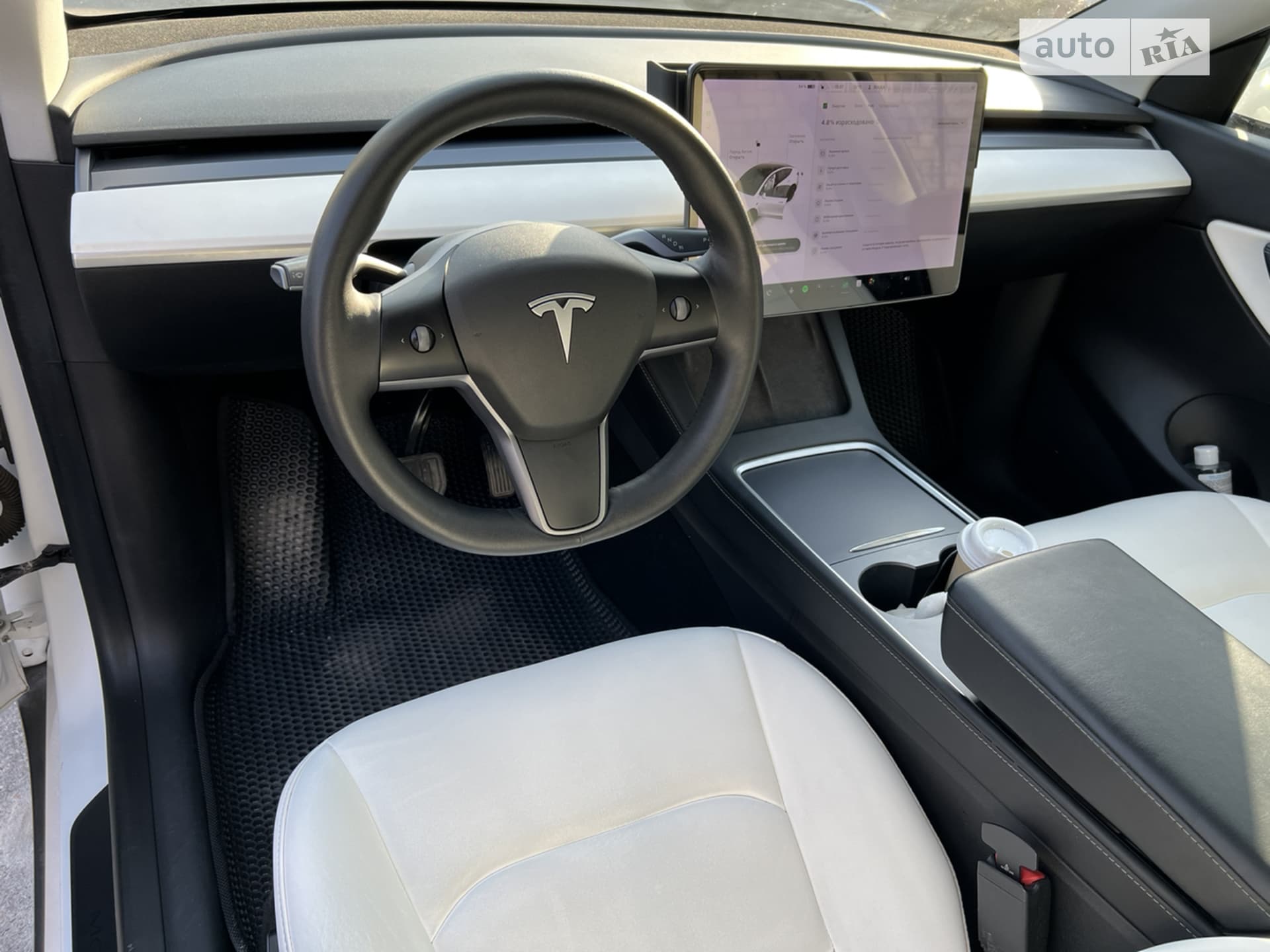 Tesla Model Y 2021