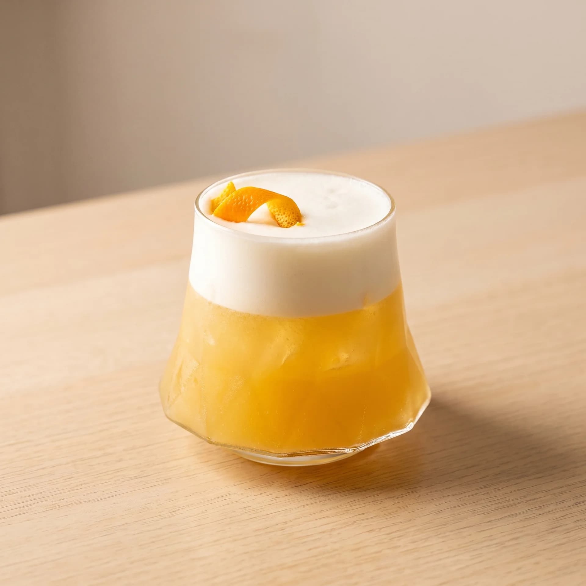 Amaretto Sour — Sorry Sara! у Бургасі