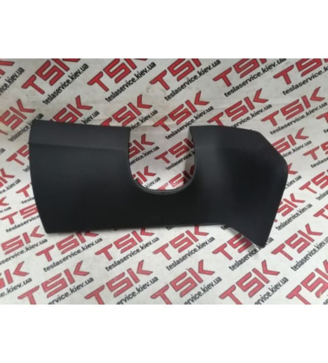 Накладка декоративная под руль, левая (черная кожа) {MX_MS_MSR}, Tesla Model S (OEM 1002405-01-H)