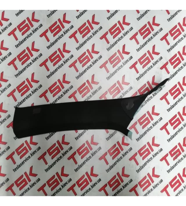 Отделка стойки-A левой (ТЕКСТИЛЬ PROVIDENCE BLK) без пищалки {MS_MSR}, Tesla Model S (OEM 1002488-04-K)