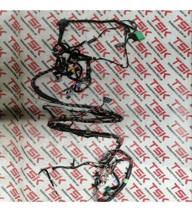 ASY,HRN,MDLS,ALL,BODY RT,AIR, Tesla Model S (OEM 1004417-00-T)