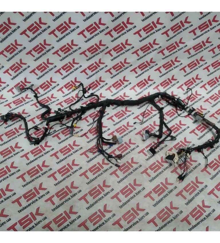 Электропроводка левого порога салона, Tesla Model S (OEM 1004422-92-N)