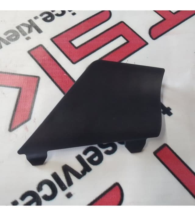 Заглушка дверной карты под ручкой задняя правая {MS_MSR, Tesla Model S (OEM 1008134-00-E)
