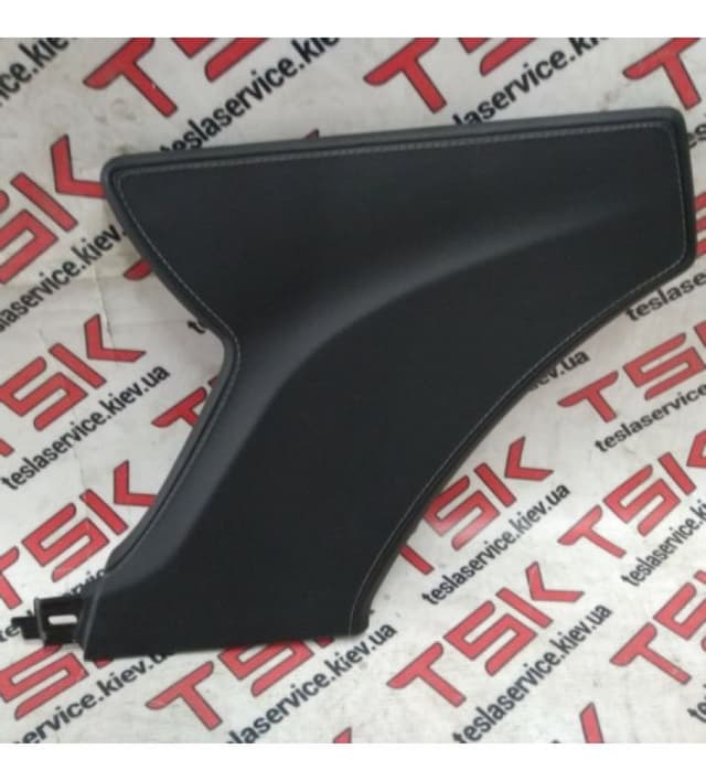 Отделка центральной консоли левая, задняя MS BLK {MS_MSR}, Tesla Model S (OEM 1008224-02-G)
