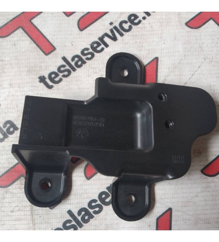Крепление ручки карты двери задней левой {MS_MSR}, Tesla Model S (OEM 1008413-00-C)