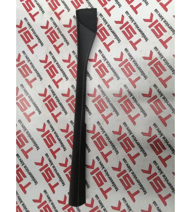 Накладка карты верхняя двери передней левой PURB, Tesla Model S (OEM 1009305-02-E)