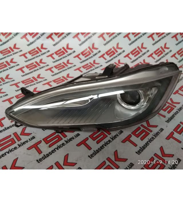 Фара главная левая (ксенон) с адаптером уровня (EUR), Tesla Model S (OEM 1012224-00-C)