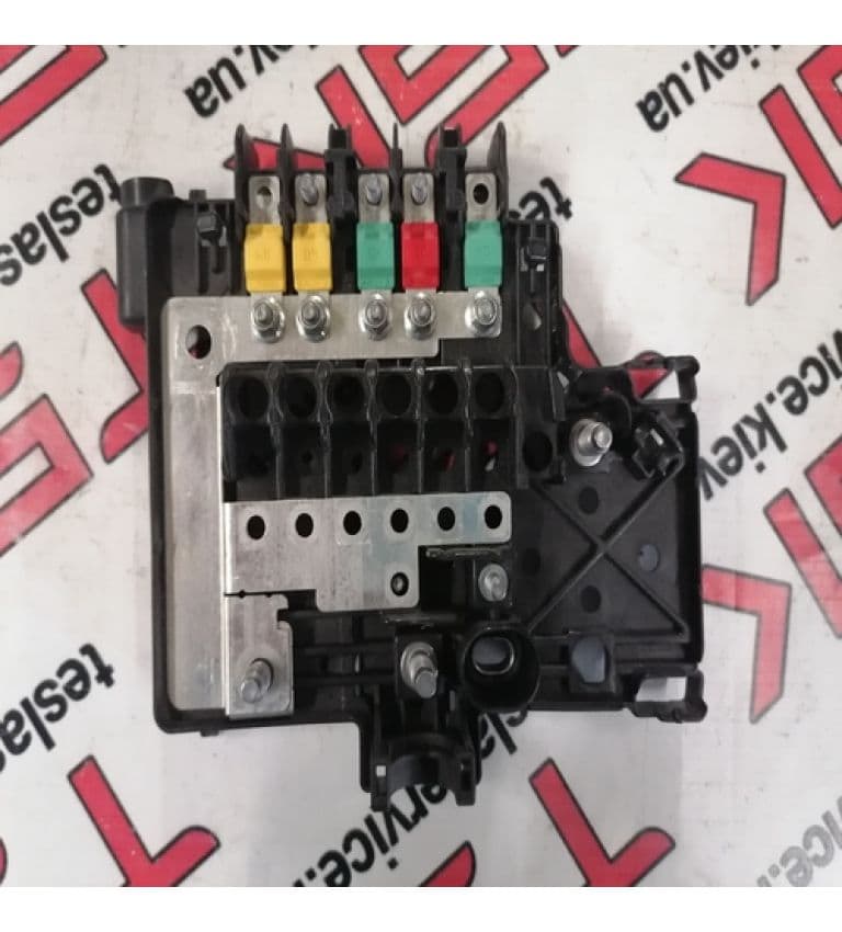 Блок предохранителей, Tesla Model S (OEM 1013273-00-C)