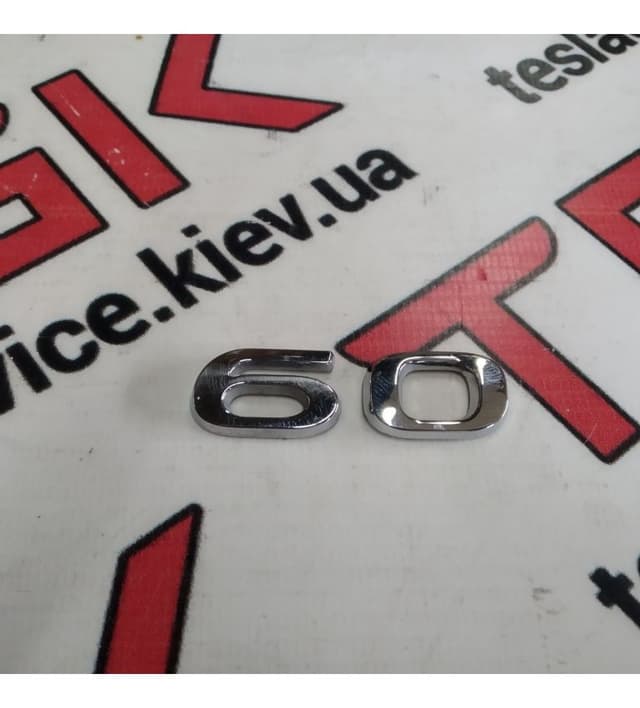 Эмблема "60", Tesla Model S (OEM 1016271-00-B)