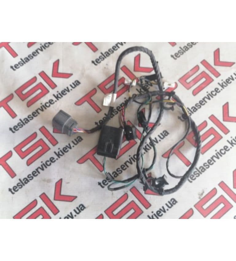 Электропроводка для Чарджер под задним сиденьем, Tesla Model S (OEM 1024956-02-C)
