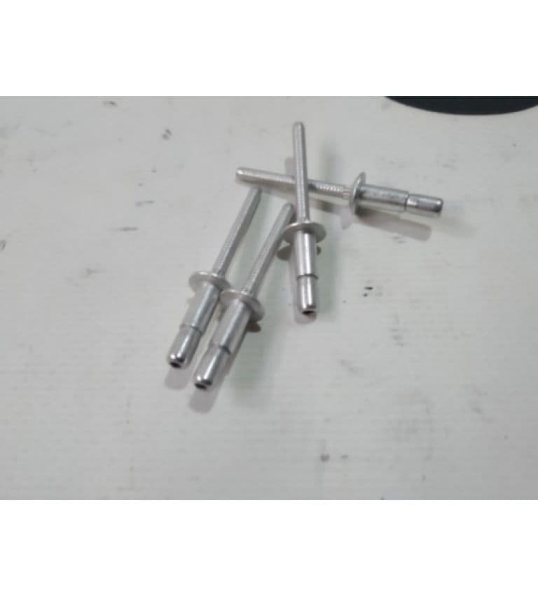 Заклепка 4.8MM, 1.6 - 6.9MM, Tesla Model 3 (OEM 1028719-00-A)