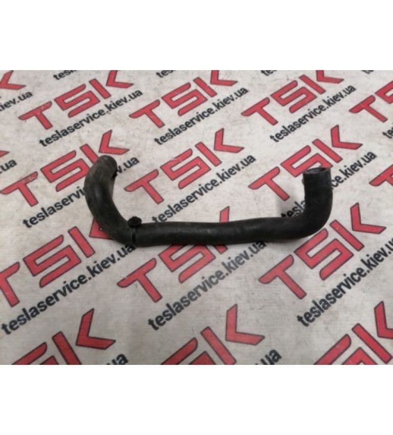 Трубка охлаждения 4WD MS, Tesla Model S (OEM 1030812-00-B)