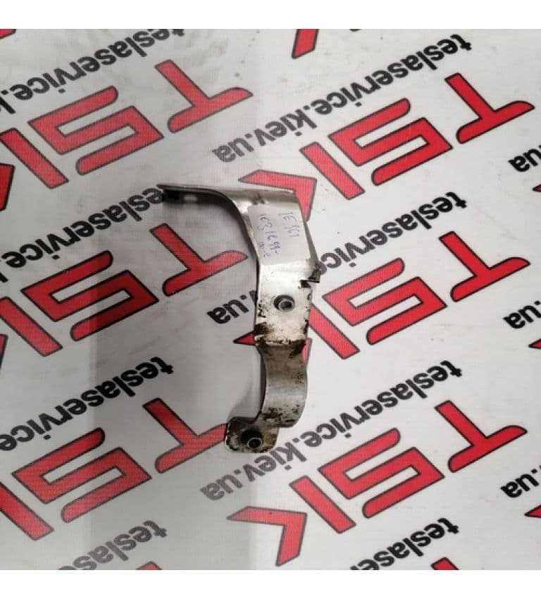 Кронштейн 4-ходового клапана {MS_MSR}, Tesla Model S (OEM 1031699-00-C)