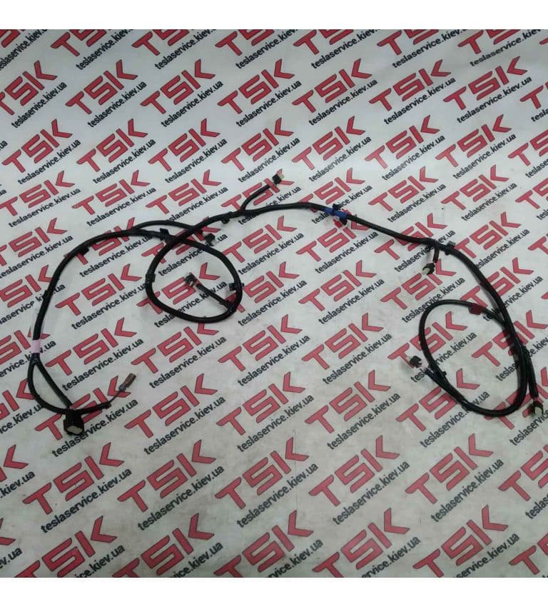 Проводка заднего бампера 1АП, Tesla Model X (OEM 1032435-00-F)