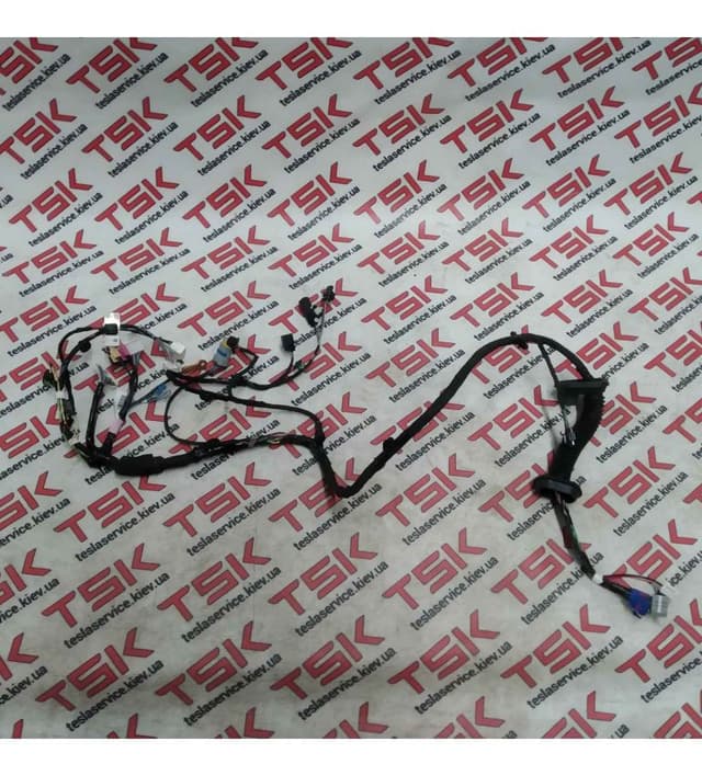 Проводка передней правой двери, Tesla Model X (OEM 1032440-00-G)