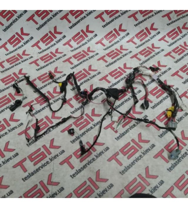 Электропроводка двери задней левой, Tesla Model X (OEM 1032441-00-G)