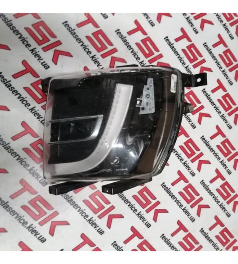 Фара противотуманная левая (только поворотник) (EUR), Tesla Model X (OEM 1034328-00-A)