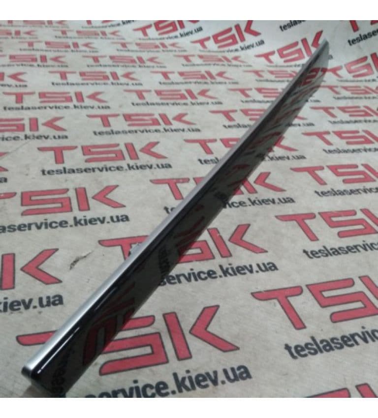 Декор двери задней левой (BURL BLACK), Tesla Model X (OEM 1035826-10-A)