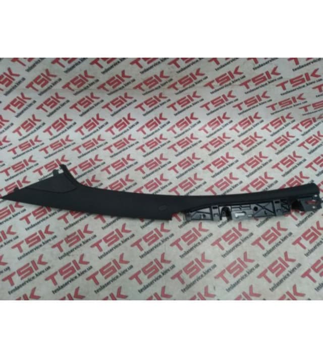 Облицовка стойки А верхняя, левая PROV BLK, Tesla Model X (OEM 1035939-02-G)