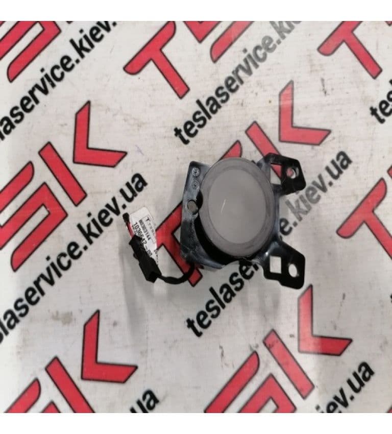 Фонарь подсветки двери задней, Tesla Model X (OEM 1036642-00-C)