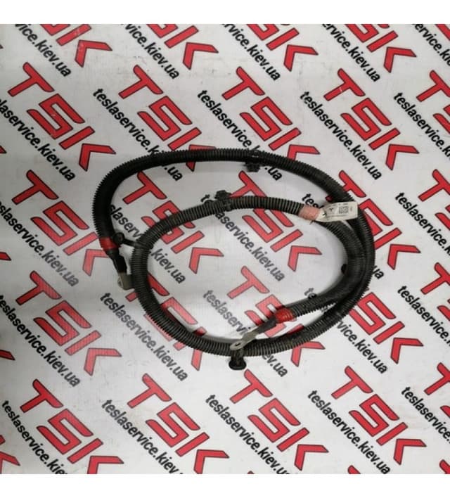 Кабель DCDC 12V+, Tesla Model X (OEM 1036885-00-E)