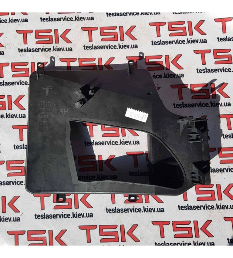 Диффузор радиатора кондиционера правый, Tesla Model S (OEM 1038059-00-A)