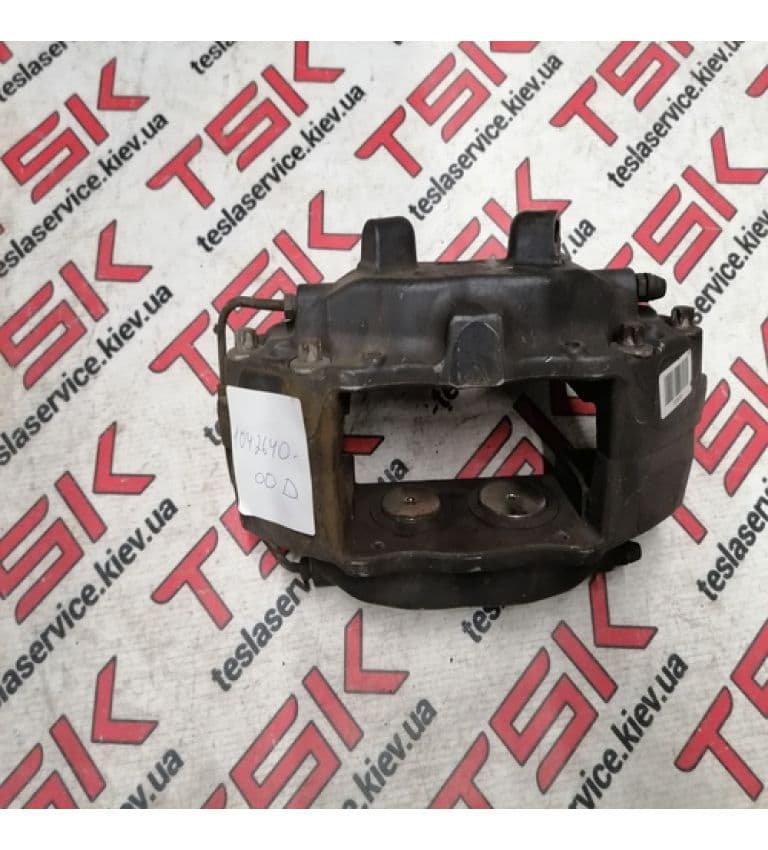 Суппорт тормозной передний правый (черный) {MS_MSR}, Tesla Model S (OEM 1042640-00-D)