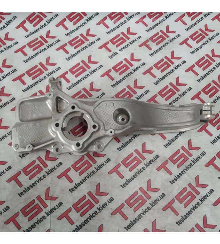 Кулак передний поворотный левый (под ступицу) 2WD_4WD, Tesla Model S (OEM 1043052-00-A)