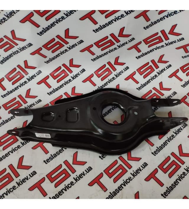 Рычаг задний (под пружину) {M3_MY}, Tesla Model Y (OEM 1044451-00-F)