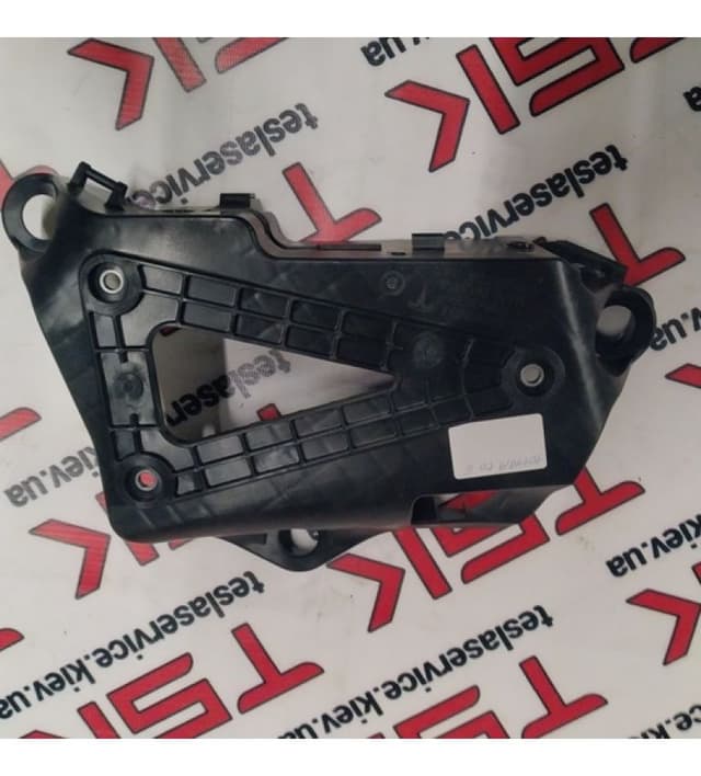 Кронштейн компресора пневмопідвіски {MX_MS 21}, Tesla Model S (OEM 1044919-00-E)