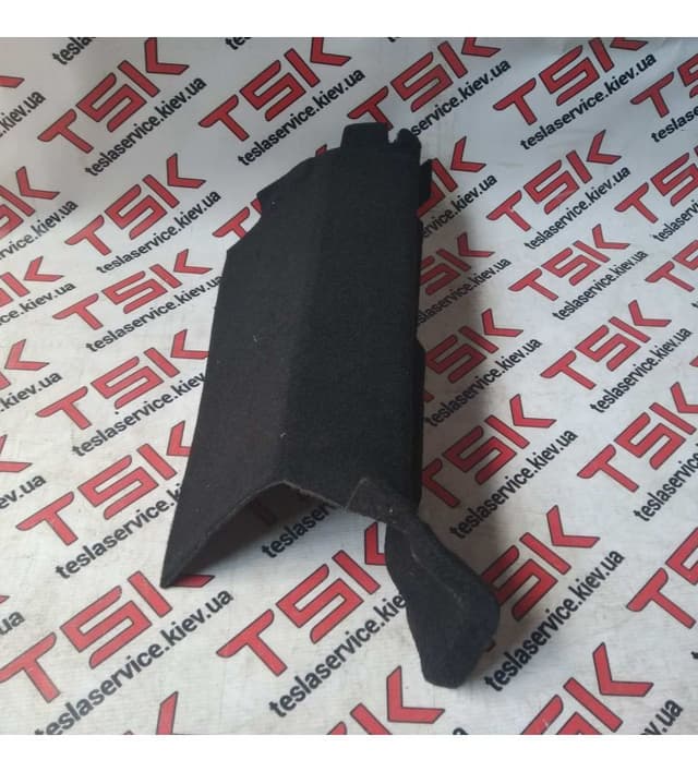 Накладка заднего ланжерона {MS_MSR}, Tesla Model S (OEM 1045204-00-B)