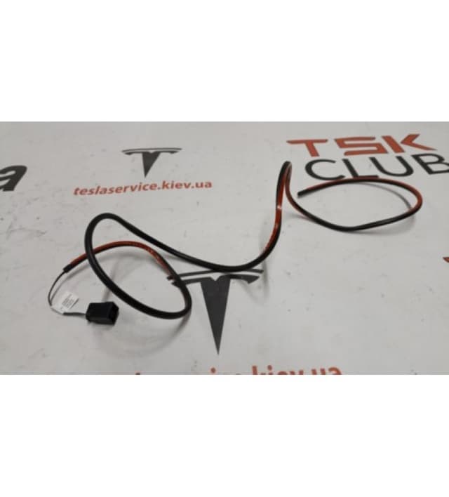 Датчик прижатия FWD EDGE, Tesla Model X (OEM 1046256-00-B)