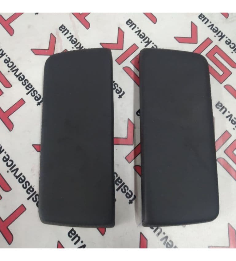 Подлокотник консоли PVC B BLACK {MS_MSR_MX}, Tesla Model S (OEM 1046444-14-D)