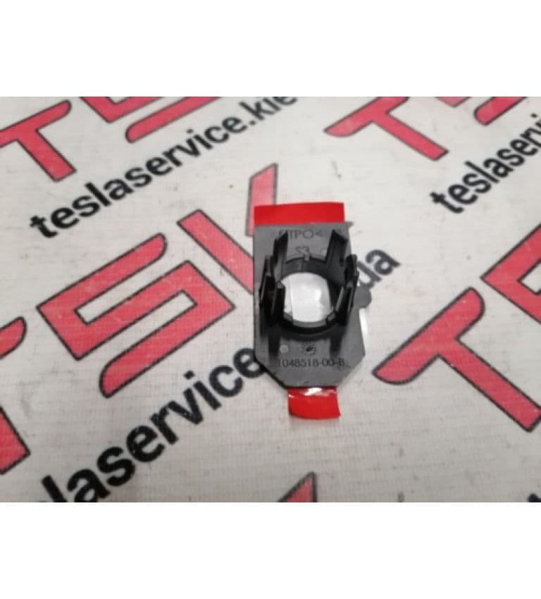 Кронштейн парктроника (1АП) S3, Tesla Model S (OEM 1048518-00-B)