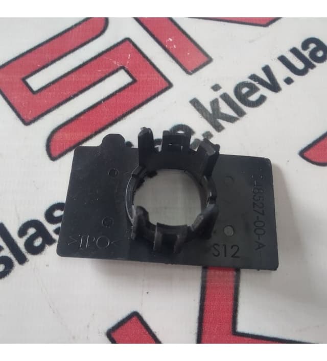 Кронштейн парктроника (1АП) S12, Tesla Model S (OEM 1048527-00-B)