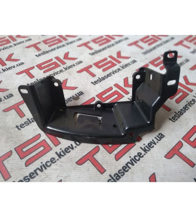 Кронштейн крепления блоков управления {MS_MSR}, Tesla Model S (OEM 1051906-00-A)