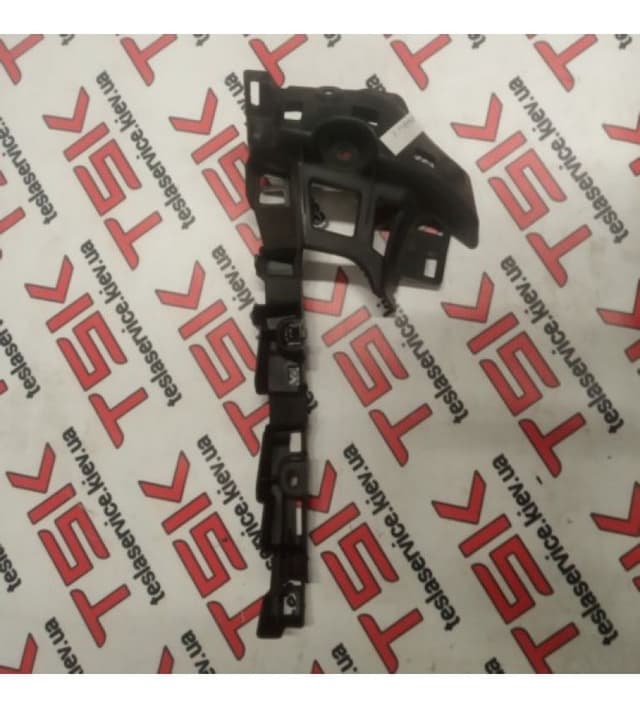 Кронштейн В-стойки верхний левый, Tesla Model X (OEM 1056079-00-E)