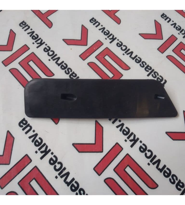 Кронштейн фары противотуманной левой, Tesla Model S (OEM 1059979-00-B)