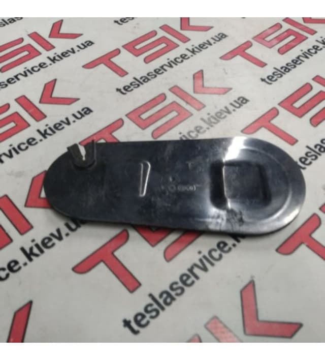 Панель замка двери левая {MS MSR}, Tesla Model S (OEM 1064669-00-A)