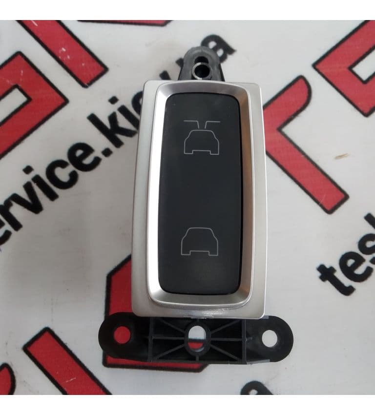 Кнопка открытия задних дверей (SATIN), Tesla Model X (OEM 1080487-00-A)