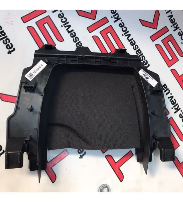 Накладка под руль, Tesla Model S (OEM 1083384-00-D)
