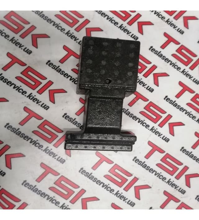 Панель сидений 2-го ряда, Tesla Model X (OEM 1089757-00-B)