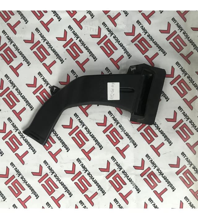 Колено воздуховода 2-го ряда, Tesla Model S (OEM 1092166-00-A)