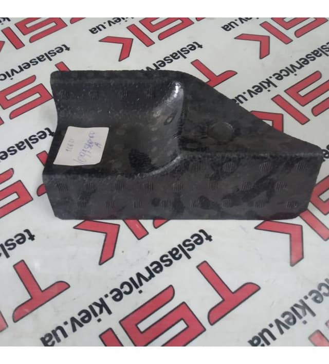 Панель 5-го сидения, Tesla Model X (OEM 1092560-00-A)