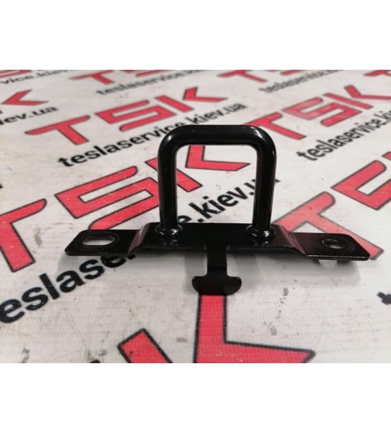 Петля факсации сидений 2-го ряда, Tesla Model S (OEM 1101865-00-A)
