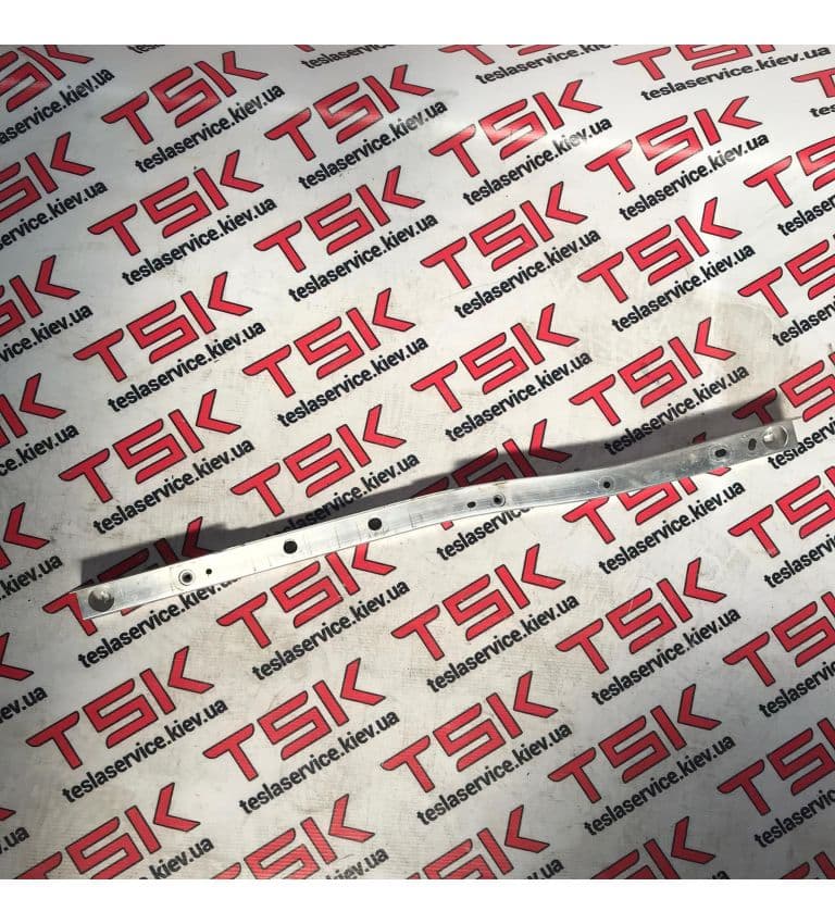 Планка крепления АКБ, Tesla Model S (OEM 1109808-00-C)