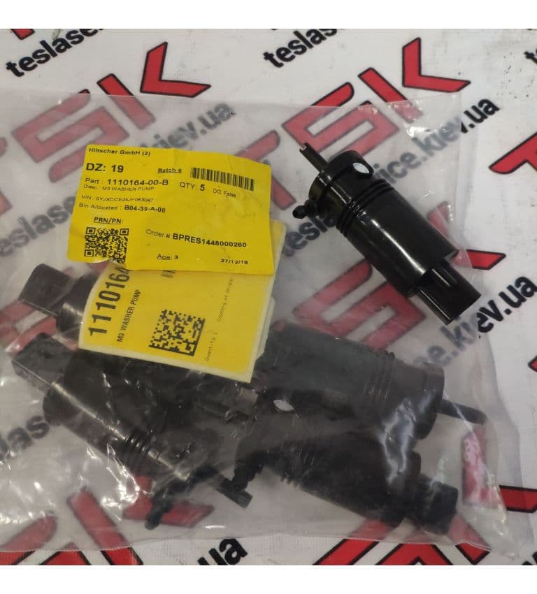 Насос бачка стеклоомывателя, Tesla Model S (OEM 1110164-00-B)