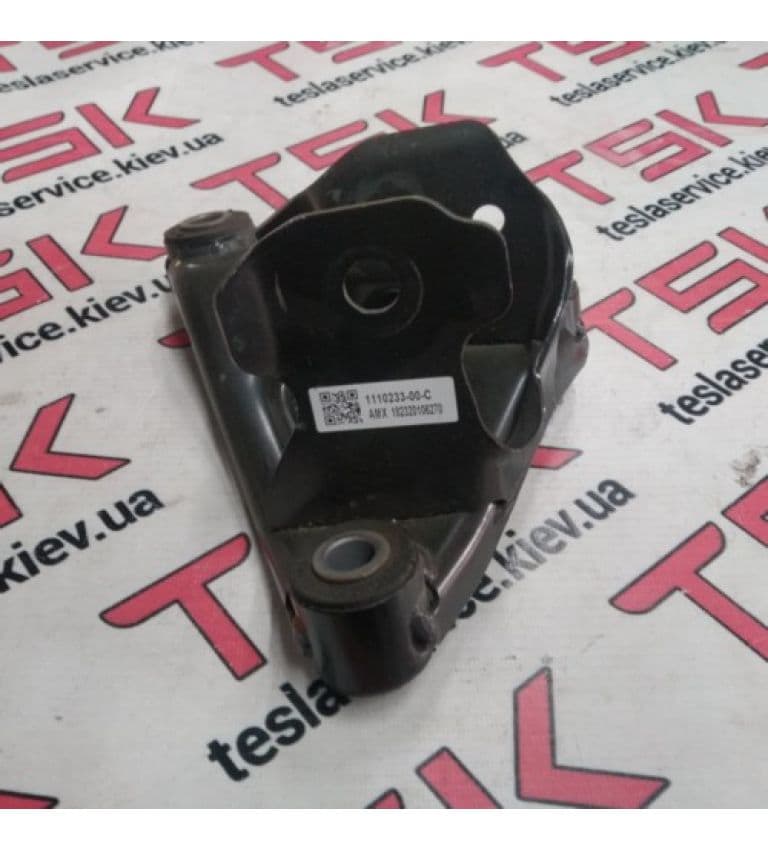 Кронштейн подвески мотора переднего, левый, Tesla Model 3 (OEM 1110233-00-C)