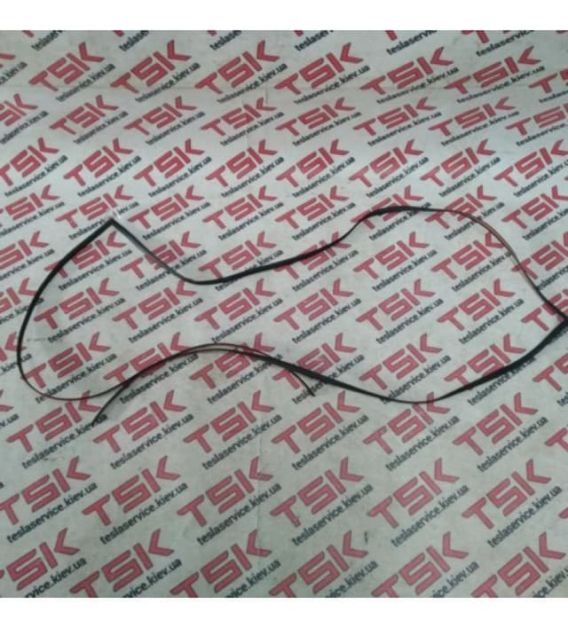 Уплотнитель задней панорамы, Tesla Model S (OEM 1111787-00-A)